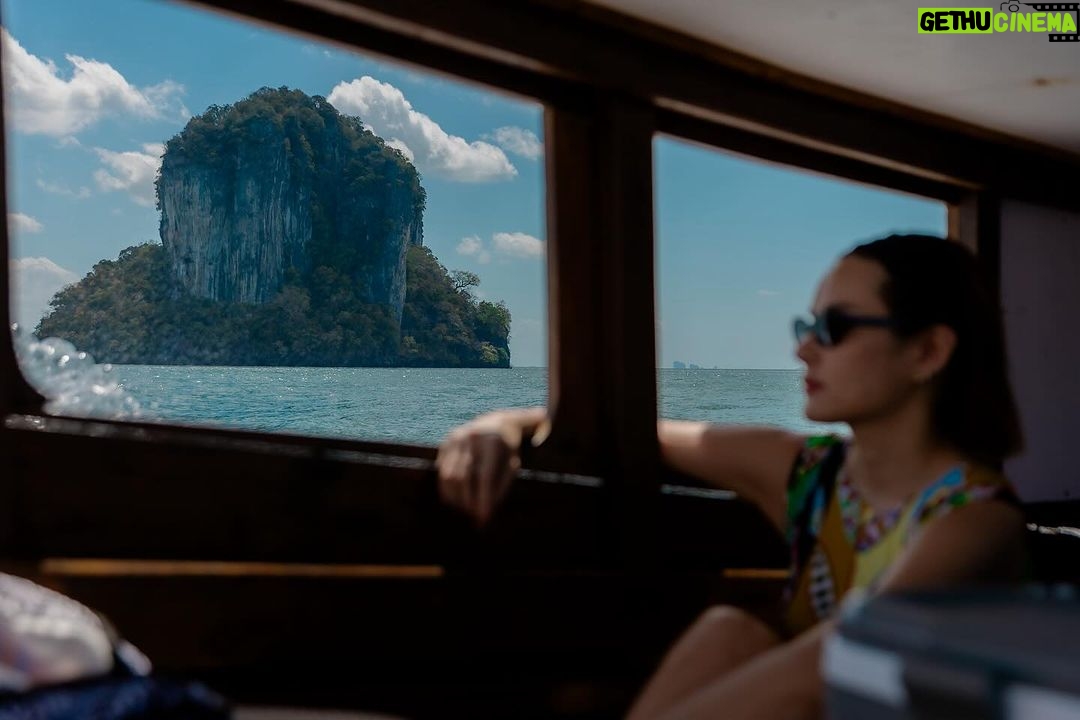 Rhatha Phongam Instagram - Summa 🌴🥥🏔️ cr @panyaphotography