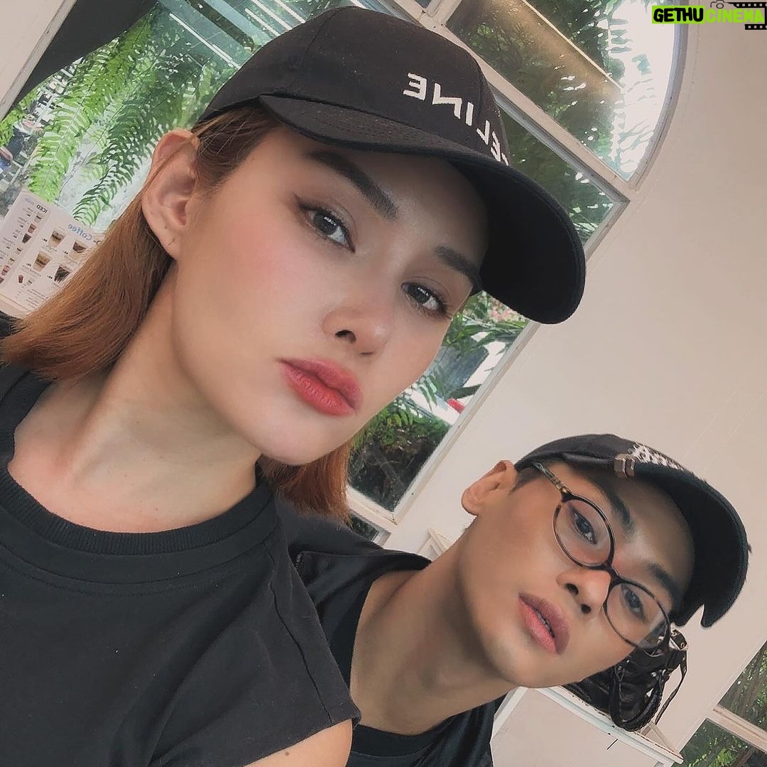 Rhatha Phongam Instagram - จือ และ จือ และ จือ @grafillcoco
