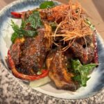 Rhatha Phongam Instagram - Found a new Hidden gems !!! @chomsindhbkk at @amaribangkok อาหารไทย รสชาติคนไทย อร่อยทุกจาน ผัดไทฝส่กะปิ คือสิ่งที่ฉันคิด สิ่งที่ฉันฝัน 🫶🏻❤️