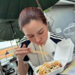 Rhatha Phongam Instagram - ด้วยแรงอธิษฐาน 2 วัดกัลยาณมิตร Watkalayanamitr