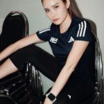 Rhatha Phongam Instagram - ทำเป็นเข้ม ...