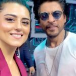Riddhi Dogra Instagram - है खूबसूरत ये पल सब कुछ रहा है बदल सपने हकीकत में जो ढल रहे हैं 🧿🧿🧿🧿🧿🧿 When you swim in an ocean of emotions. As an artist. As a person. And as a fan. The emotions mix up like the lyrics of suraj hua madham 🧿♥️😍 So excited as a fan I feel हर existing show में एक ticket book कर लूँ! Jawan Advance Booking is open. Link is in my bio. Thank you @trendingdancefamily @riz_parveen for so sweetly capturing this unforgettable day in Chennai. Thanks team for being with me. 🙏🙏🙏🙏🥰🥰🥰 @amit_as99 @rahul_sharma221 @makeupnhairbyankita