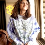 Riddhi Dogra Instagram - 🩵💙💜💛🩷🤍