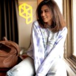 Riddhi Dogra Instagram - 🩵💙💜💛🩷🤍