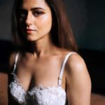 Riddhi Dogra Instagram - Can this song leave my head pls 🤦🏻‍♀️😮‍💨🥰😅 📸 @bharat_rawail