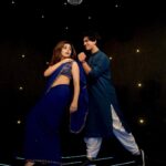 Riddhi Dogra Instagram - What jhumka ???? Stay tuned as I caught hold of this globe trotting dancing boy. Oops sorry … I meant The Instagram Blushing boy😄 @isshehzaankhan 📸 @_creative_weirdo_ 👩‍🎨 @shrushti_216 Managed by DCA @amit_as99