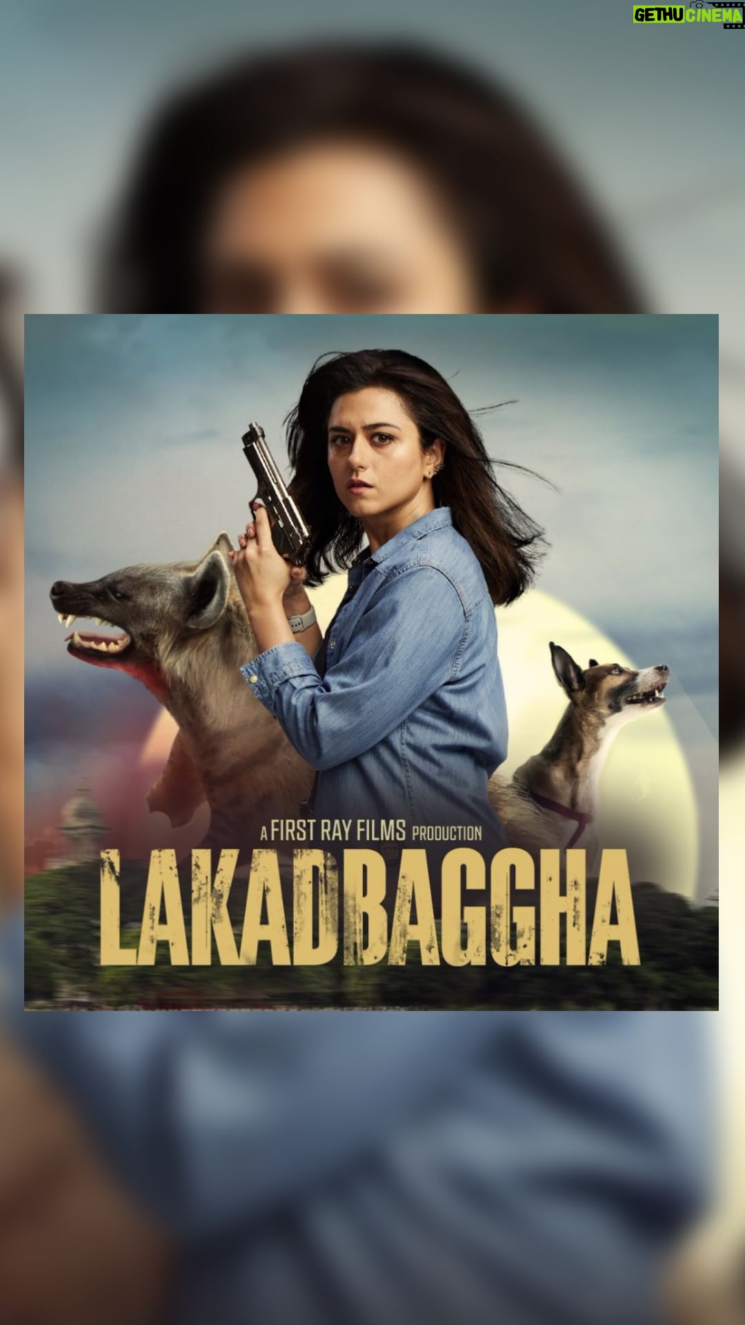 Riddhi Dogra Instagram - Sincerity hai inki ragon mein aur criminals ko mittane ki duty nibhaati hai dedication se! Dekhiye inki action-packed kahaani #Lakadbaggha. Streaming for free on ZEE5 from 30th June! Download the app soon, kyun ki #AayaArjunBakshi @theanshumanjha @iridhidogra @pareshpahuja @milindrunning @ekshakerungofficial @victoglyphix @jean_marc_selva_afc @simon_fransquet @shrutipathak27 @epr_svnslas_iyer @vickyarora @iamaasifpathan @toonfactory @abm_abhishek @trushant_ingle @shivanipatil_ @zee5 @zeemusiccompany @firstrayfilms