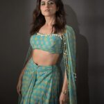 Riddhi Dogra Instagram - 🩵🤍💚 Outfit @lapink_by_knareshkumar 📸 @deepak_das_photography Styling @ananyaarora2013 Hair- @sunny_hairr Makeup up- @monashairandbeauty