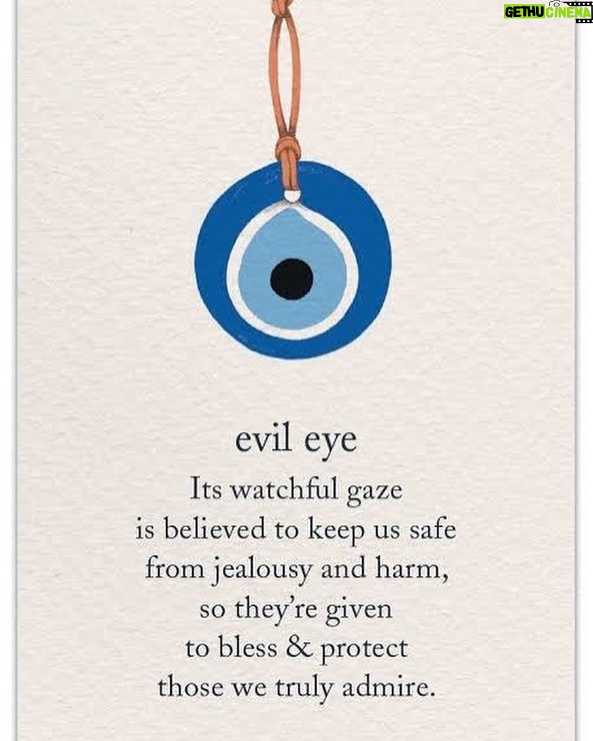 Riddhi Dogra Instagram - 🧿🧿🧿🧿🧿🧿🧿🧿 My favorite emoji now at my home!!! Love it @madhavi_adalja Thank you for this absolutely stunning piece of art of the evil eye. Having met you I know you're not just a fantastic artist but a kind and compassionate person. So I know this is not only powerful but has the most positive energies. Thank you. Your art makes me want to renovate/move my house 😅🥰♥️🧿 Thanks Shreya @matsya_media for introducing me to Madhavi