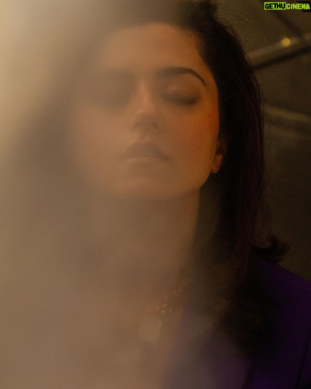 Riddhi Dogra Instagram - “Maybe the journey isn’t so much about becoming anything. Maybe it’s unbecoming everything that isn’t you so you can be who you were meant to be in the first place.” —Paulo Coelho becoming. Don't you think this year has been so much about Unbecoming? If you think about it - Haven't we all just been unbecoming am becoming un 😁 What do you think? Do you have a word for this year? w/ the gorgeously unbecoming @iridhidogra Styled by the very talented @amritasaluja01 Makeup & Hair: @aafreenmakeupandhair 📸 @rasshi_ganeriwal . #RidhiDogra #pondering #2023 #unbecoming #reflections #storytelling #conceptualportrait #whatsyourstory #photoart #dowhatyoulove #Creativephotography #paulocoelho #quotes #experiment #art #creatingart
