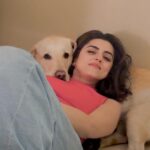 Riddhi Dogra Instagram - Love of animals is like A lottery win. It’s like a pageant win. It’s like the Oscar. And how pleased I am with myself here😂 …..It’s basically God’s approval of you. And I feel I meet my Eve in all the Cutiesss Labrador 🐾❤️🥰They’re just the best. 🐶🫶 @bijli420 @tanusridgupta @jaya_misra 📸 @ektarkapoor