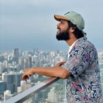 Rio Raj Instagram - Talking to the moon 🤪 Thank you so much @blessingtourschennai ❤️ @larkholidays_thailand #thebayview #siambayshorepattaya #sukosolhotels #amazingthailand #pattaya