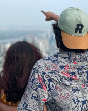 Rio Raj Instagram - Happy Happy Birthday @sruthi.rav ❤️ 
I love you as always 🤗

Pirantha Naal Vazhthukal re Venna mavale 😁

🤗❤️