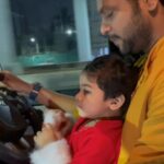 Rio Raj Instagram - Merry Christmas 🎄 🎅🎁 From us to you 🤗 #christmas #xmas #christmascelebration 🧿 PS : Safe ah dha bha drive pannen 🙂