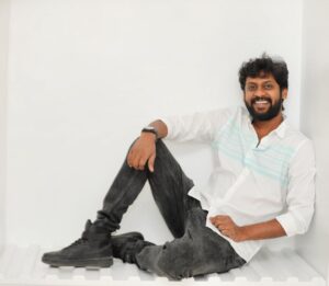 Rio Raj Instagram - Vellai sattaium, Vellai sevurum 🤪
Aprom enna oru photo eduthu utruvom..... 😁

Dress Kadai :  @mathewgarmentsoffcl 

#rioraj 😈