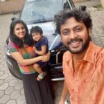 Rio Raj Instagram - 🌾இந்த தை திருநாளில் 🌅எல்லாம் வல்ல இறைவன் அருளால்.. இல்லங்களில் பொங்கல் பொங்கட்டும். 🌞 உள்ளங்களில் மகிழ்ச்சி தங்கட்டும். 🌝 🙏 இனிய பொங்கல் திருநாள் நல்வாழ்த்துக்கள்!🙏 என்றும் அன்புடன்..❤️ ரியோ ராஐ்