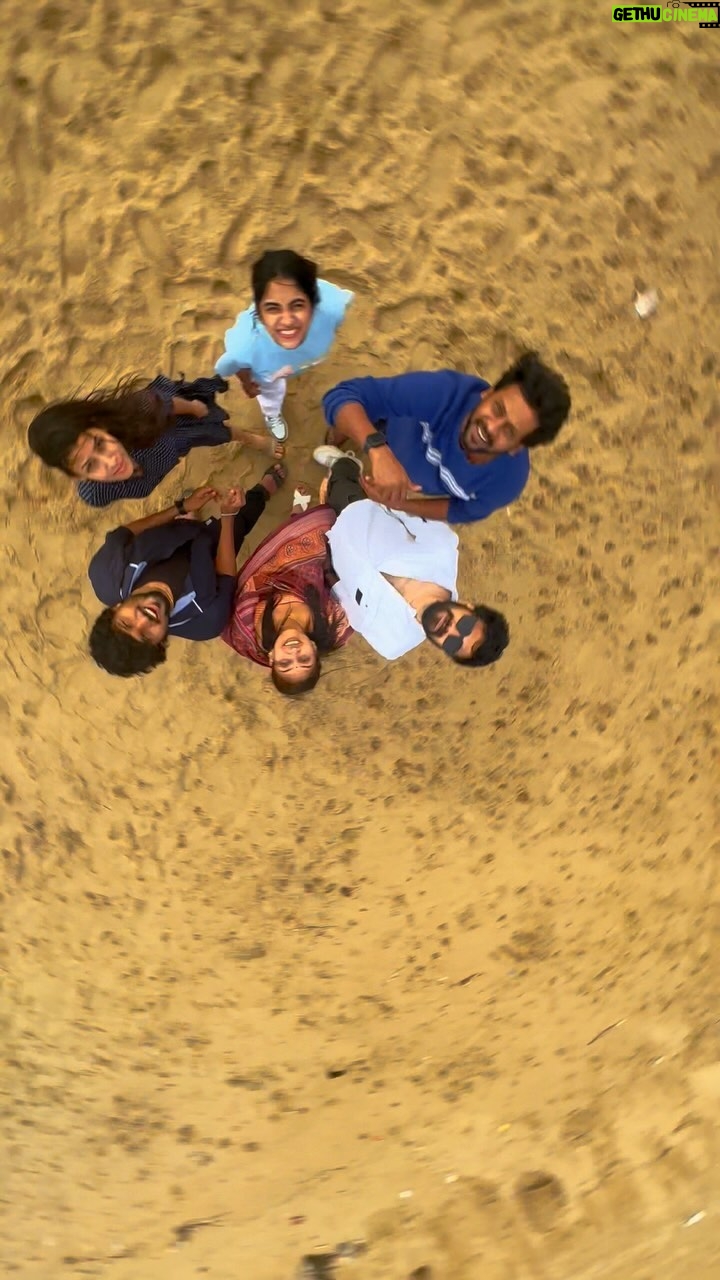 Rio Raj Instagram - #orekanaa Reels pannaliyo Reels uh 😂🤣 #Joethemovie 💖 #Rioraj #loveofjoe #reels #reelsinstagram