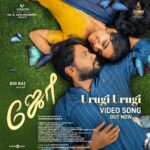 Rio Raj Instagram - Precious 💖 Feel the magic! The much-awaited #UrugiUrugi video is out now, reigniting hearts once more with its captivating melody ❤️🎵 A @siddhukumar musical 🎤 @anand.aravindakshan.official ✍️ @vigneshramakrishnalyricist #Joe 's love story running successfully, In theatres near you💖 A @hariharanram_24 🎬 ⭐ing: @rio.raj @rahul_kg_vignesh🎥 @varun_kg_official🎞✂️ Co produced by @pannaibrothersoffl Produced by @visioncinemahouse @arulanandhu.d @thisismathewo All India Theatrical Release by @sakthifilmfactory @bhavyatrikha @malavika_manojj @anbu_thasan @actoraegan @vkvigneshkanna @kevinfelson @praveenalalithabhai @elangokumanan @vjrakesh_offl @studiodigibi @Abusdc @chals_dance_director @thinkmusicofficial @donechannel1