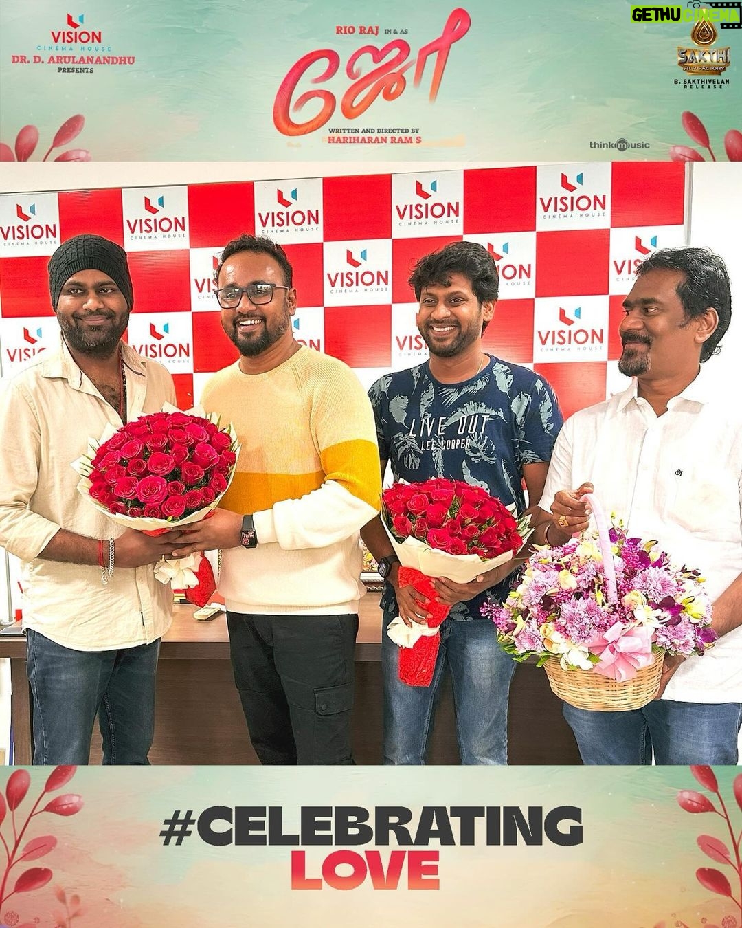 Rio Raj Instagram - Thank you @sakthivelan_b sir For celebrating our success 💖 Thank you so much for #celebratinglove 💖💙 #joerunningsuccessfully #peoplelovejoe @hariharanram_24 🎬 ⭐️ing : @rio.raj A @siddhukumar @rahul_kg_vignesh🎥 @varun_kg_official🎞✂️ Co produced by @pannaibrothersoffl Produced by @vchproduction @arulanandhu.d @thisismathewo @bhavyatrikha @malavika_manojj @anbu_thasan @actoraegan @vkvigneshkanna @kevinfelson @praveenalalithabhai @elangokumanan @vjrakesh_offl @studiodigibi @Abusdc @chals_dance_director @thinkmusicofficial @donechannel1