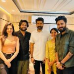 Rio Raj Instagram - U gave us #Hope 💖 at the start, motivation during our efforts and now appreciation after the success. Thanks for always being there nea! Love you na 💖 @sivakarthikeyan #Joethemovie 💖 @hariharanram_24 🎬 A @siddhukumar @rahul_kg_vignesh🎥 @varun_kg_official🎞✂️ Co produced by @pannaibrothersoffl Produced by @vchproduction @arulanandhu.d @thisismathewo @bhavyatrikha @malavika_manojj @anbu_thasan @actoraegan @vkvigneshkanna @kevinfelson @praveenalalithabhai @elangokumanan @vjrakesh_offl @studiodigibi @Abusdc @chals_dance_director @thinkmusicofficial @donechannel1
