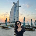 Ritu Varma Instagram - Sunset dreams and cotton candy skies!