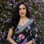 Ritu Varma Instagram – 💟

Outfit @anushareddy.couture 
Jewellery @starlajewelsofficial 
Styling @sandhya_sabbavarapu @team_sandhya
Styling team @thumu_bhavana @sunandini_vijjagiri
MUA @makeupartist_arti Hair @durgarao_kvv 
Photography @adrin_sequeira
