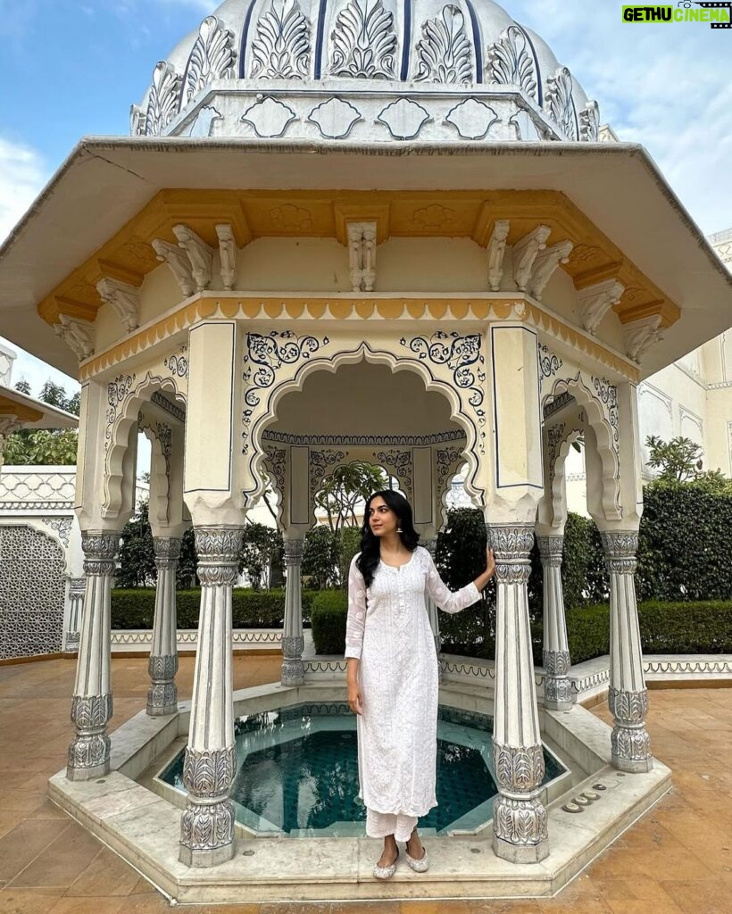Ritu Varma Instagram - Off to a good start. 2024, I like you already 💕 Jaipur, Rajasthan