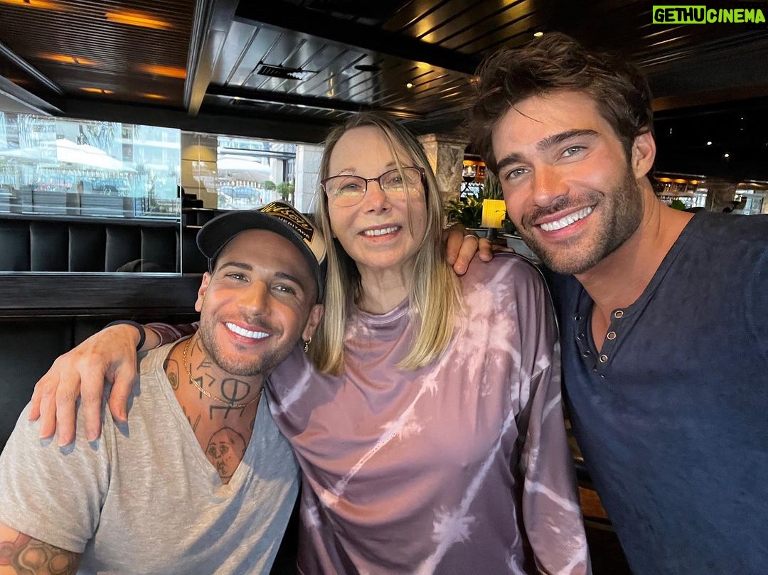 Rodrigo Guirao Díaz Instagram - Feliz cumple a la mujer que más quiero en el mundo. Doy las gracias de poder celebrarte hoy, así como todos los días. 🫶