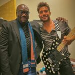 Rodrigo Guirao Díaz Instagram - En las fotos se puede ver a una persona cumpliendo un sueño… Gracias amigo🙏 @ivansingh_ok por hacerme conocer esta ciudad mágica con la mejor música y buena gente. PH: @caseybmitchell @buddyguys Buddy Guy's Legends