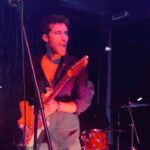 Rodrigo Guirao Díaz Instagram - Feliz día a todos los músicos y amigos que tengo. Admiro el amor, la pasión y el respeto que sienten por la música. Una de las cosas más maravillosas de la vida. Y deseo que jamás deje de existir el músico, los instrumentos musicales y la música real tocada en vivo. #felizdiadelmusico @diegodacasto @rodrigoguiraom @gaby_vior