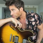 Rodrigo Guirao Díaz Instagram - Se viene mucha música en vivo…