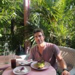 Rodrigo Guirao Díaz Instagram - Un lugar especial y distinto en Miami es el @selina #selinamiamiriver Les dejo unas fotos para que vean lo que es el lugar. Tienen hoteles en muchos lugares del mundo. Lo lindo de este es que es como un hotel en realidad es un complejos de casas, con mucho verde y cerca de todo. @selina_usa Miami, Florida