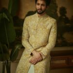 Rohit Suresh Saraf Instagram - #Meghank ♥️ Wearing @mrunalinirao @kadamajay @saloniparekh__ @jaineeebheda @styled_by_tanik @imtiaz_makeup
