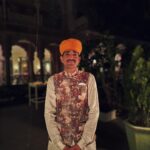 Rohit Suresh Saraf Instagram – It wasn’t the bonfire, but the people that kept us warm ♥️ Narender Bhavan, Bikaner