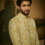 Rohit Suresh Saraf Instagram – #Meghank ♥️ 

Wearing @mrunalinirao 

@kadamajay @saloniparekh__ @jaineeebheda @styled_by_tanik @imtiaz_makeup