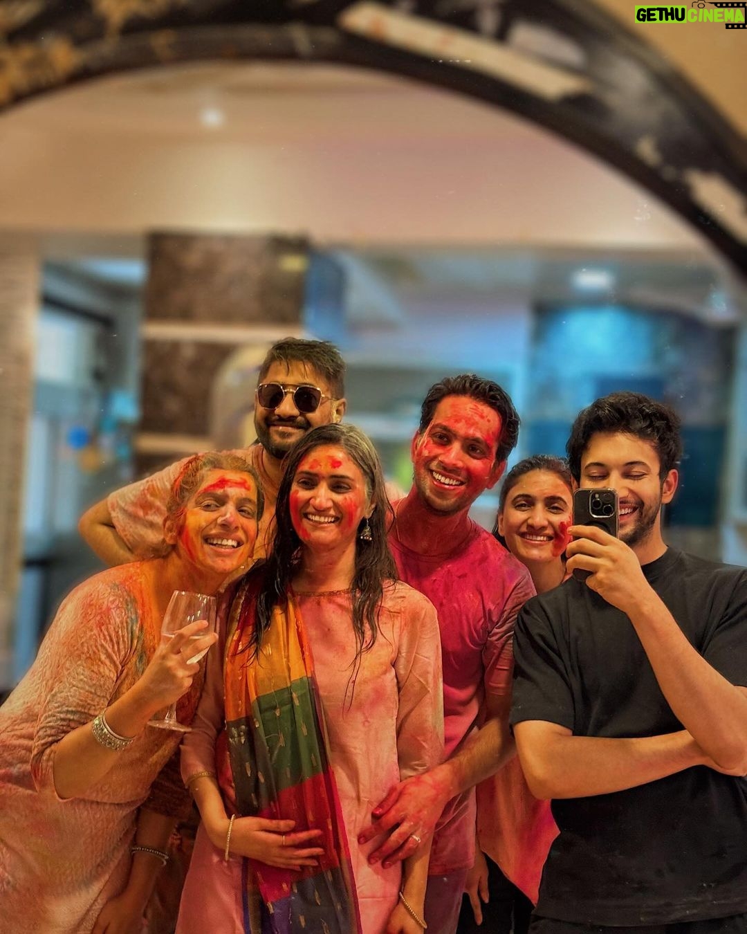 Rohit Suresh Saraf - 856.5K Likes - Nothing like Holi in Dilli ๐ปโฅ๏ธ