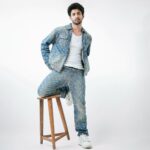 Rohit Suresh Saraf Instagram - Yesterday for @netflix_in 🥳 Photographs by @sheldon.santos Full look by @amiri Styled by @nikitajaisinghani |Asst by @pulak95 Hair by @styled_by_tanik Make up by @imtiaz_makeup