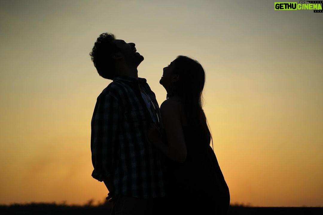 Rohit Suresh Saraf - 1.1 Million Likes - โฅ๏ธ.. next stop?
๐ธ @priyanka_devs