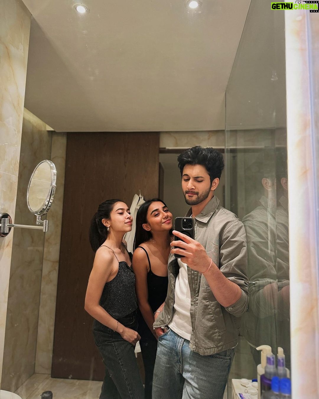 Rohit Suresh Saraf - 1 Million Likes - Turning heads ngl