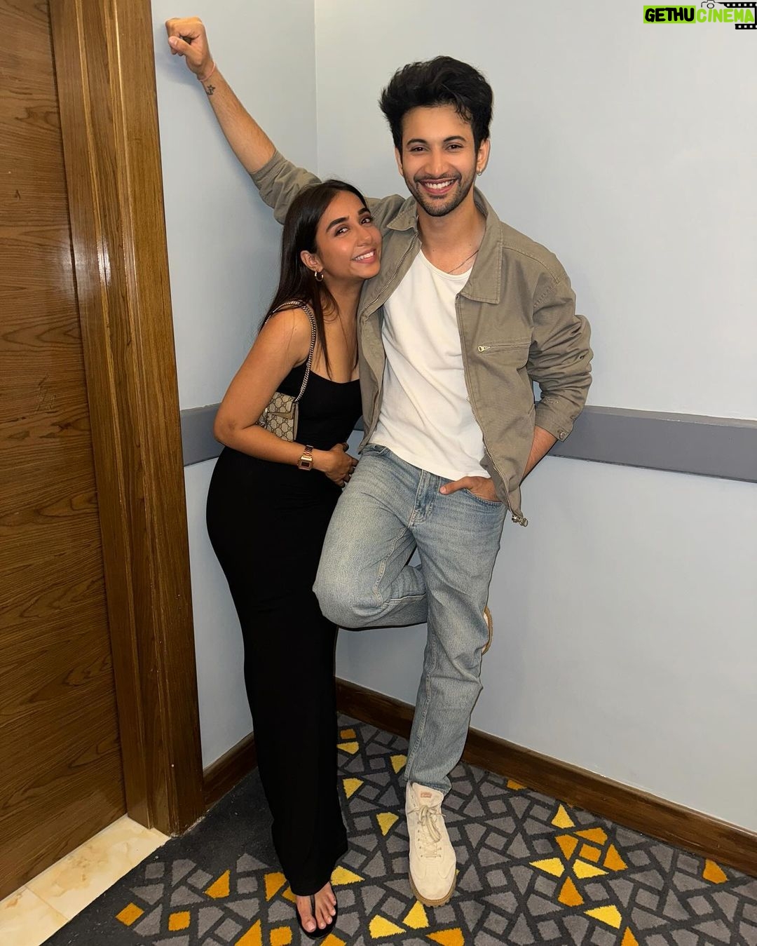 Rohit Suresh Saraf - 1 Million Likes - Turning heads ngl