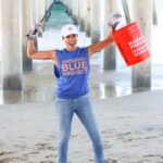 Rosario Dawson Instagram - Had a blast supporting the @shiseido Blue Project alongside @wsl on their third annual beach clean up led by @wildcoastcostasalvaje Beach clean ups reduce litter, protecting critical habitats for wildlife. Maintaining and stewarding the awe inspiring beauty around us ensures our collective joy and health for generations to come. It was an honor to raise issues around ocean conservation with galvanized communities who lead with care. Every small sustainable choice we make is impactful. When we unite it paves the way for our collective future. 🌊 Go Team One Ocean! @wsloneocean #shiseidoblueproject #wsloneocean #wildcoast #shiseidosuncare #saveouroceans #shiseidopartner