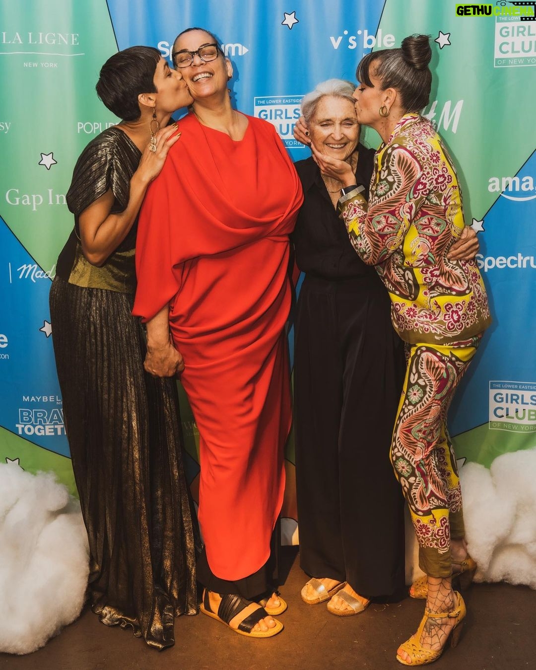 Rosario Dawson Instagram - Last night was all radical love and imagination ✨ Continuously in awe and endlessly inspired by @girlsclubny and all of your powerful work. 🤍 Thank you everyone in attendance and our sponsors for contributing to such a magical night!