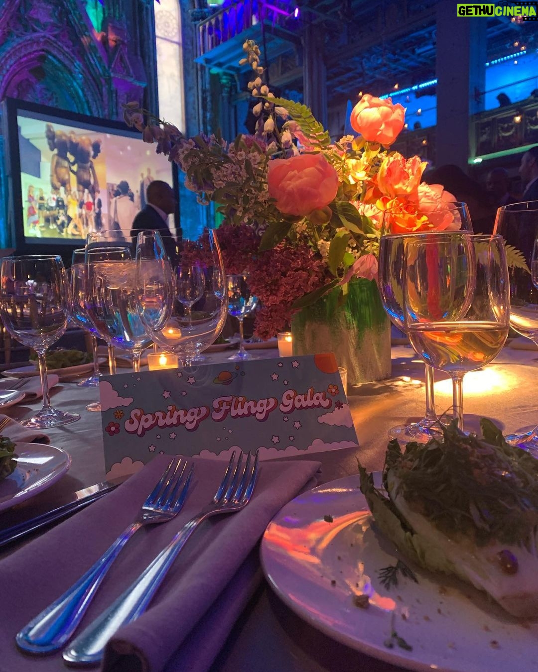 Rosario Dawson Instagram - Last night was all radical love and imagination ✨ Continuously in awe and endlessly inspired by @girlsclubny and all of your powerful work. 🤍 Thank you everyone in attendance and our sponsors for contributing to such a magical night!