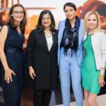 Rosario Dawson Instagram - @splitattherootfilm is a beautiful portrayal of the power of communities coming together to support one another. It tells the story of the beginnings of an organization called Immigrant Families Together that works to support and reunite families – like Yeni’s and Rosie’s – who are separated at the U.S.-Mexico border. To date, @immfamtogether has reunited more than 130 families simply by the power of individuals coming together to take action. But there is still work to be done and there are still thousands of other families that need our help. What a powerful screening it was last night in DC! Thank you all who came out in support 🤍 #splitattheroot #arrayreleasing @votolatino Motion Picture Association