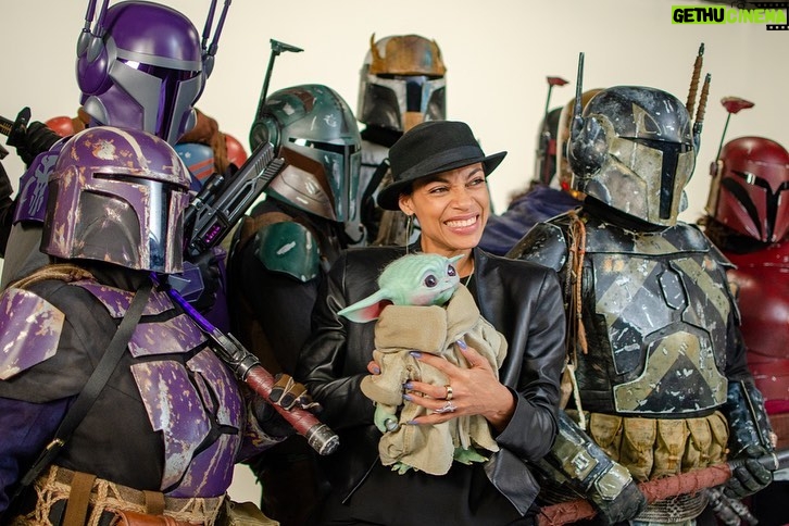 Rosario Dawson Instagram - May The 4th Be With You π This Is The May Anyone else have a photoshoot dedicated entirely to May the 4thβ¦?! Big shout out to the SoCal Chapter of the Mando Mercs! For your love of this incredible franchise. You bring it to life! Thank you @dr.dwash for bringing us all together βπ½ #ahsoka @ahsokaofficial #MandalorianMercs #MandoMercs #Mandagalaar Photo credits: Yamal Duryea & Bim Ayandele