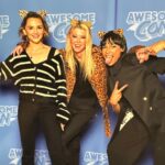 Rosario Dawson Instagram – Pussycats, daredevils and padawans unite! 
Oh hey, @rosariosgarden …! 
Thank you DC @awesomecons 🫶🏽