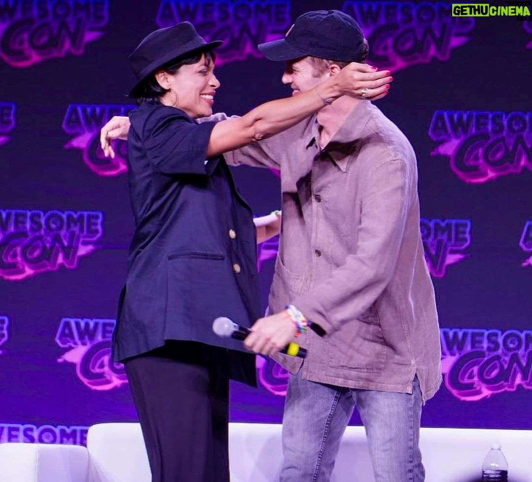 Rosario Dawson Instagram - Ahsoka π€ Anakin These two put the stars in Star Wars π€© Loved having Rosario Dawson and Hayden Christensen reunite tonight at @awesomecons in Washington, DC! π Walter E. Washington Convention Center