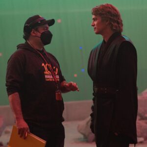 Rosario Dawson Instagram - Sweet Universe-Shaking dreams … 

@ahsokaofficial @vanityfair @starwars @disneyplus @disney #TanoTuesday