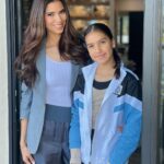 Roselyn Sánchez Instagram - Compartir esta nueva aventura con mi hija @sebitennis es una gran bendición… Que vea a su mamá trabajar, crecer como persona y empresaria. Entender la importancia de manifestar, tener visión, poner todo en oración y creer… Those moments where she sees and absorbs, those are the moments that warm my heart. Espero servirle de inspiración siempre y que sepa que mami y papi trabajan para ella y su hermano. It’s hopefully our legacy to them…