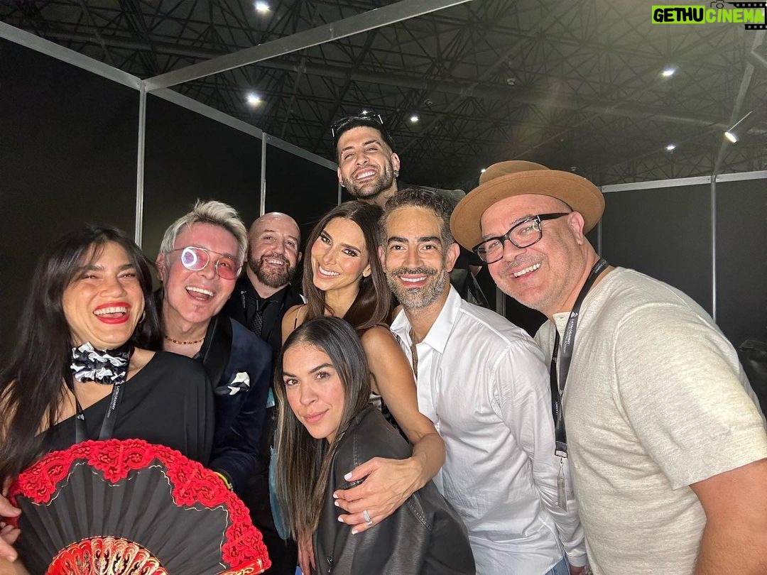 Roselyn SΓ‘nchez Instagram - When your team is the bomb π£ Bum Bum Bum Bum Bum π₯ π₯π₯π₯π₯π₯π₯π₯π₯ @joebonillaoficial @paulanthonylove @gabyrougestyle @bbellabymillie @geraldstylist @germanlegarreta #LatinGrammys